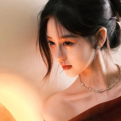 白色女孩粤语